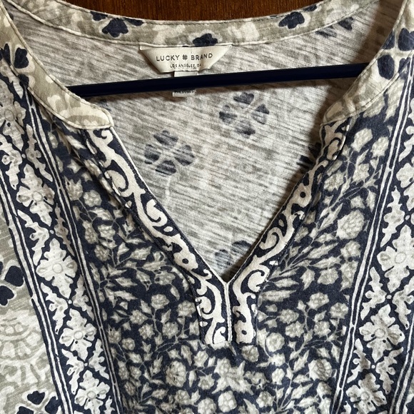 Boho V-Neck Printed Tunic Top in Cream and Navy - Women's 1x lucky brand - Picture 2 of 5